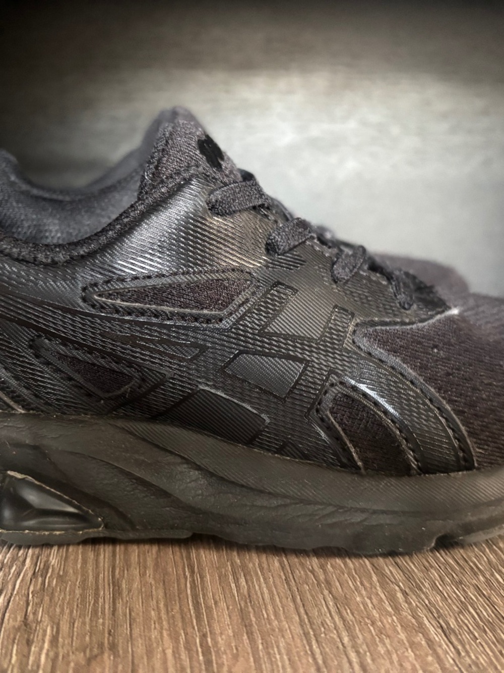 KIDS ASICS